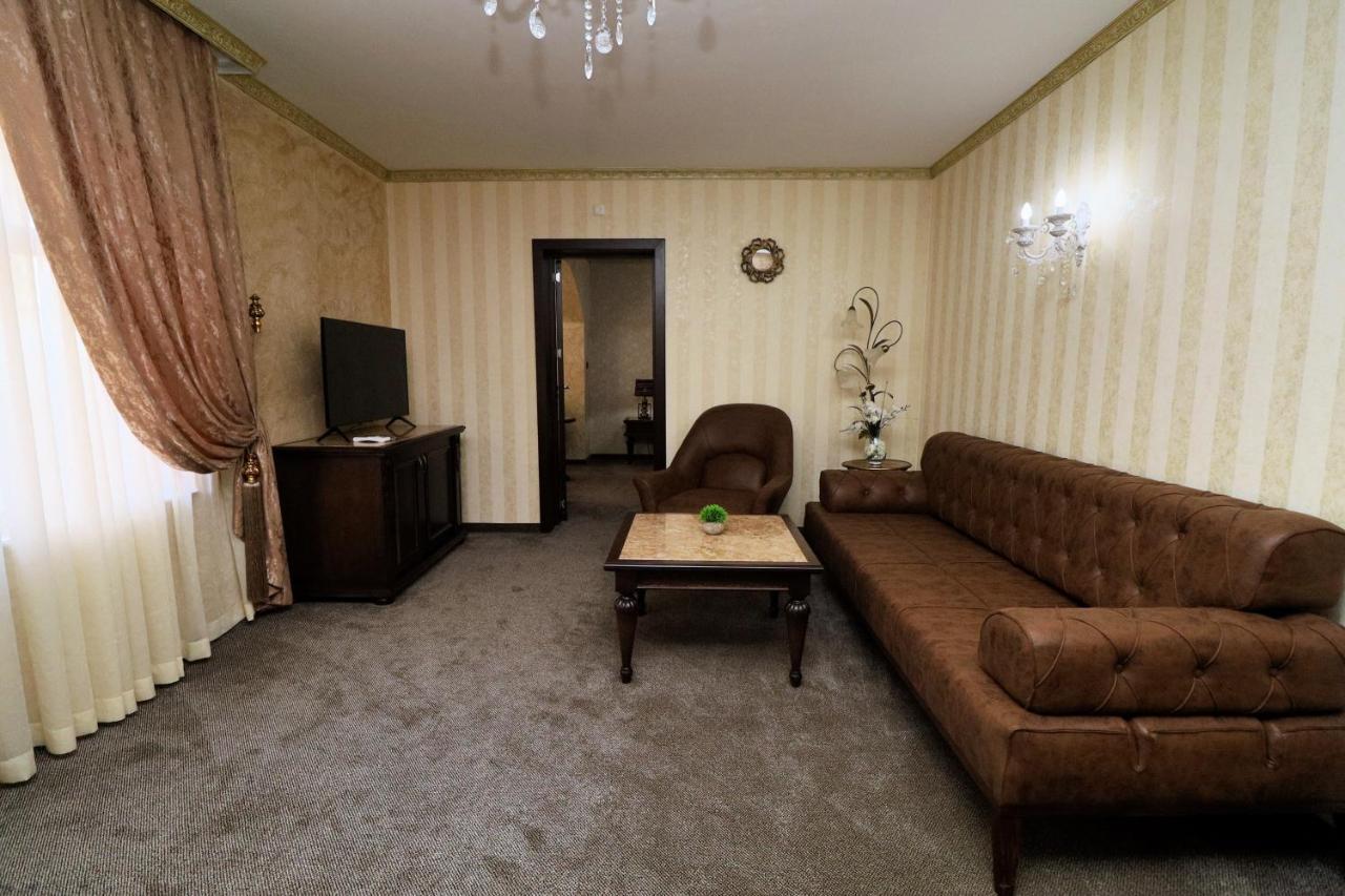 Asa Boutique Hotel Haskovo Bagian luar foto