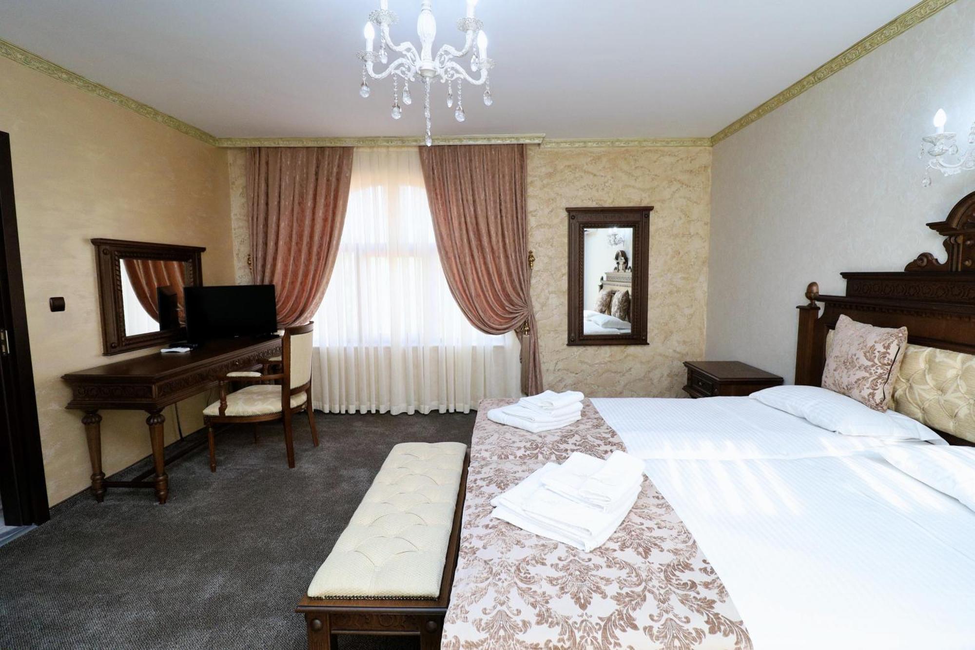 Asa Boutique Hotel Haskovo Bagian luar foto
