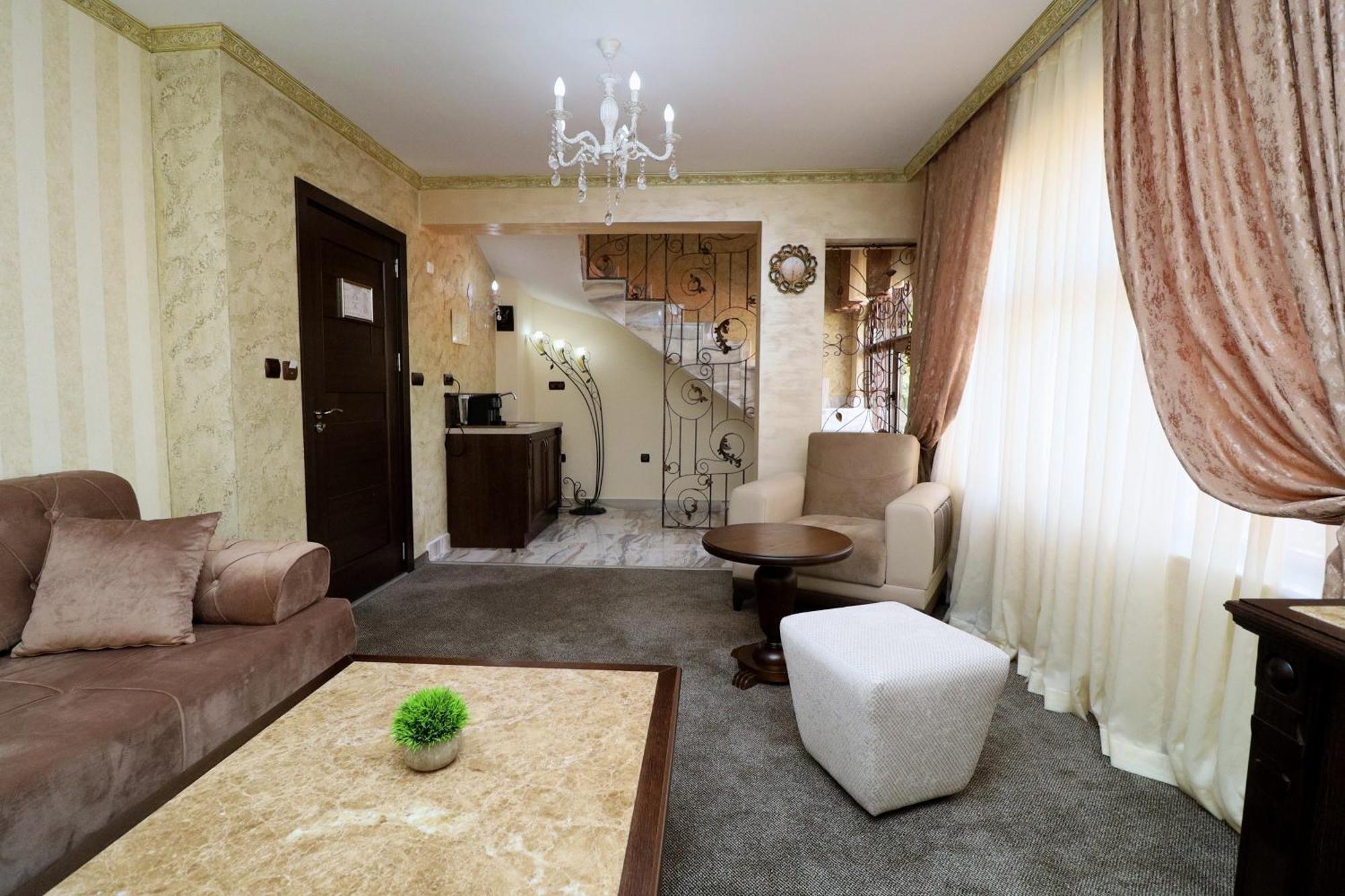 Asa Boutique Hotel Haskovo Bagian luar foto